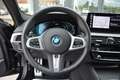 BMW 530 e xDrive Touring M-Sport/Adaptive Cruis/Trekh/Pano crna - thumbnail 14
