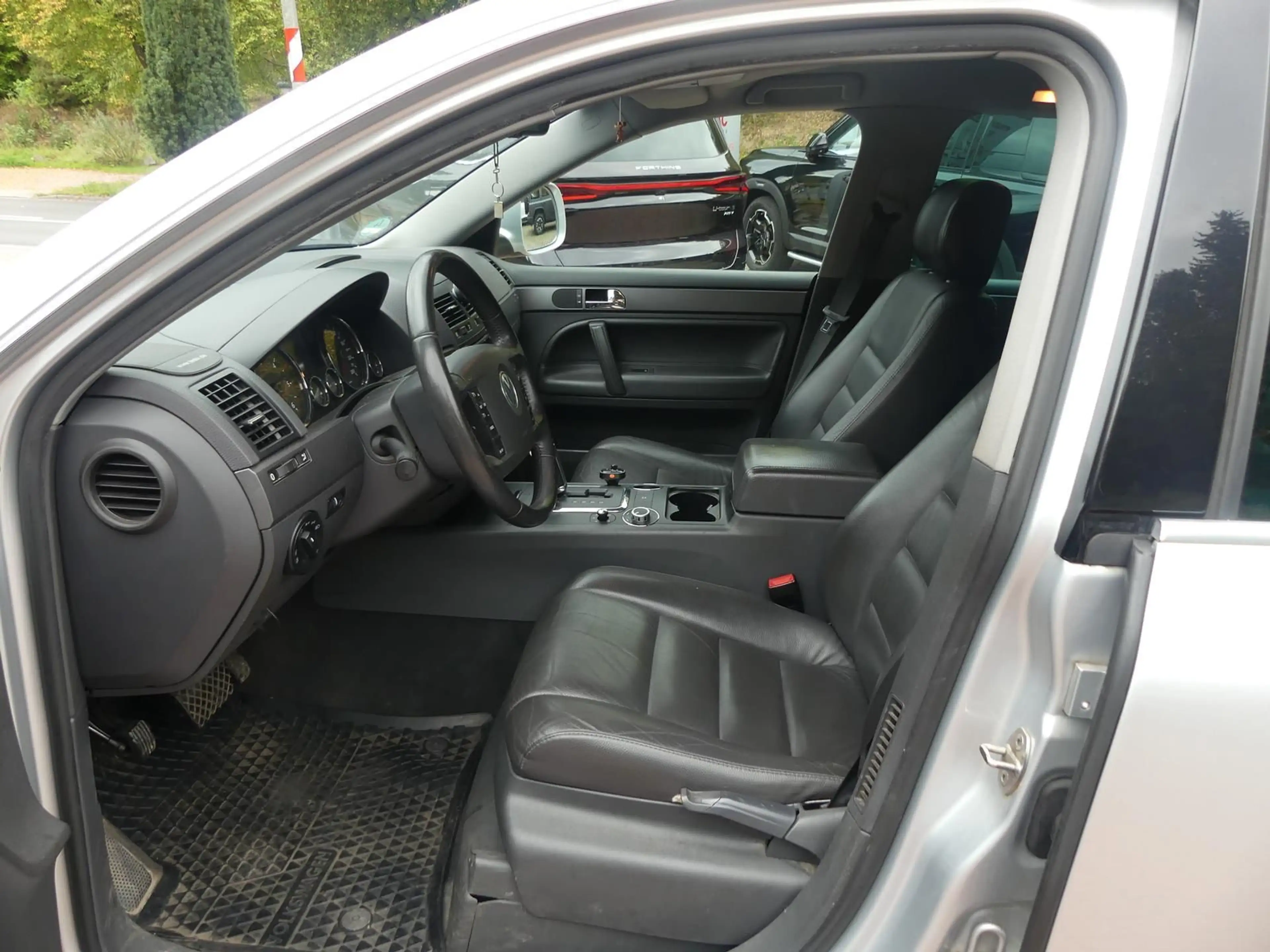 Volkswagen Touareg V6 TDI*Leder*Klima*SHZ*PDC*AHK*Standhzg — photo 10