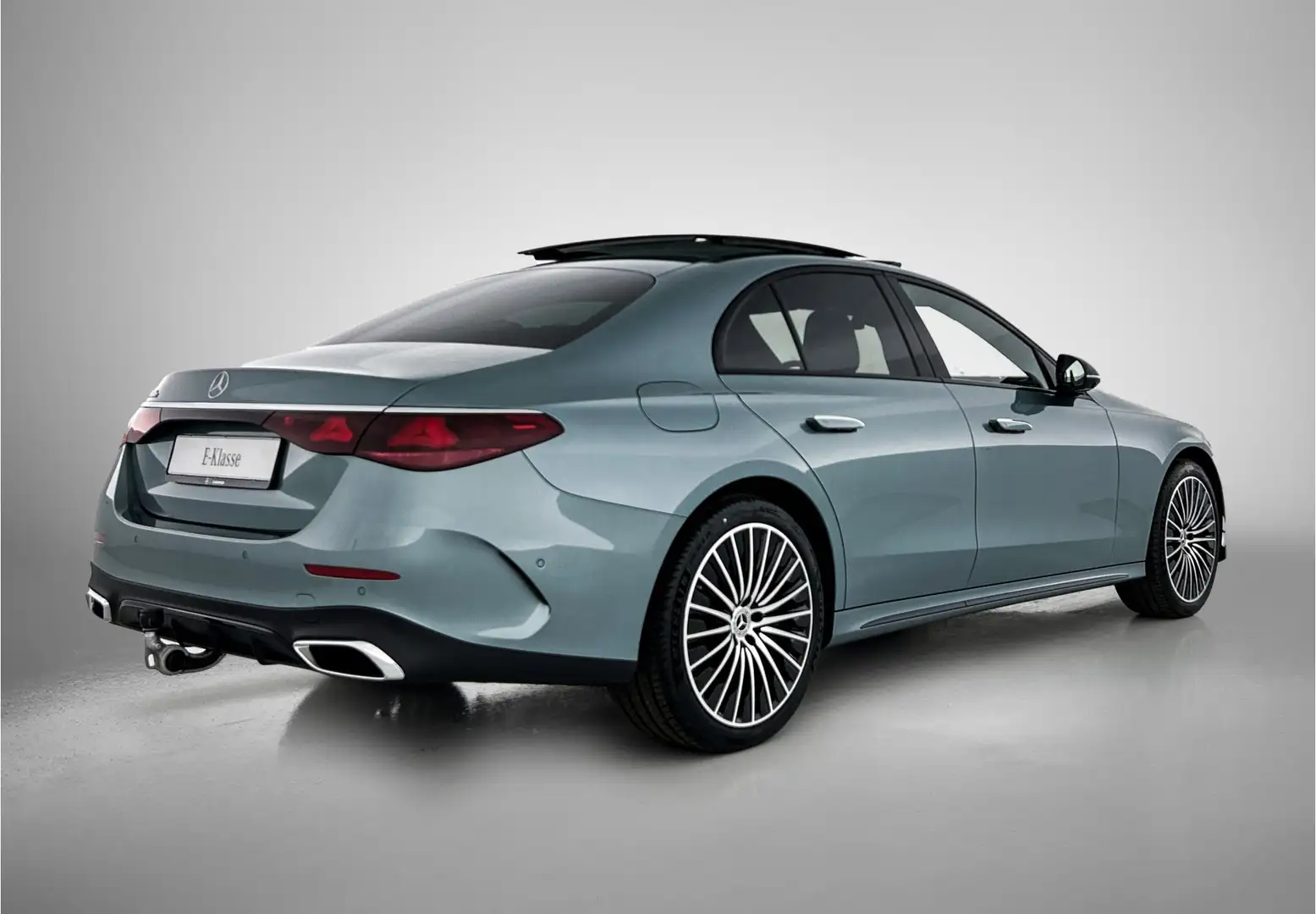 Mercedes-Benz E 300 e Sport Edition | Trekhaak | Nightpakket | Premium Srebrny - 2