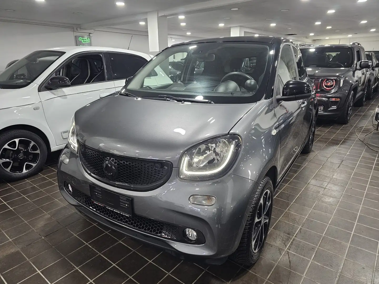 smart forFour PASSION EDITION 0.9 TURBO BENZ 90CV AUTOMATIC Zwart - 1