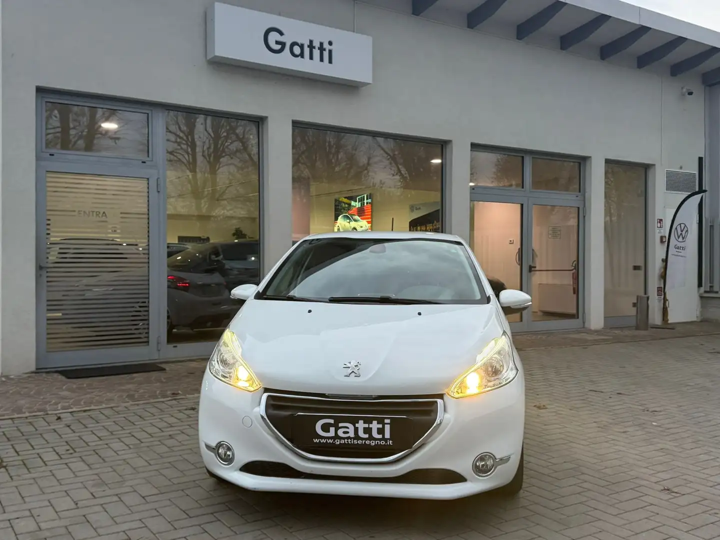 Peugeot 208 208 I 2012 3p 1.6 e-hdi 8v Active s Bianco - 2