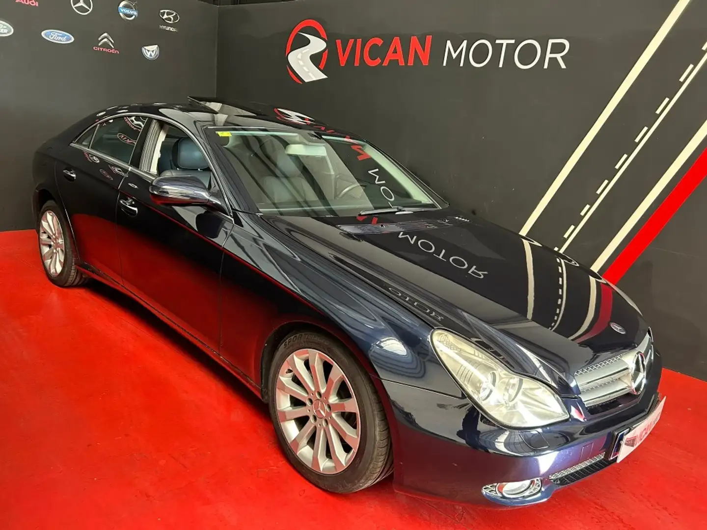 Mercedes-Benz CLS 280 Aut. Blauw - 1