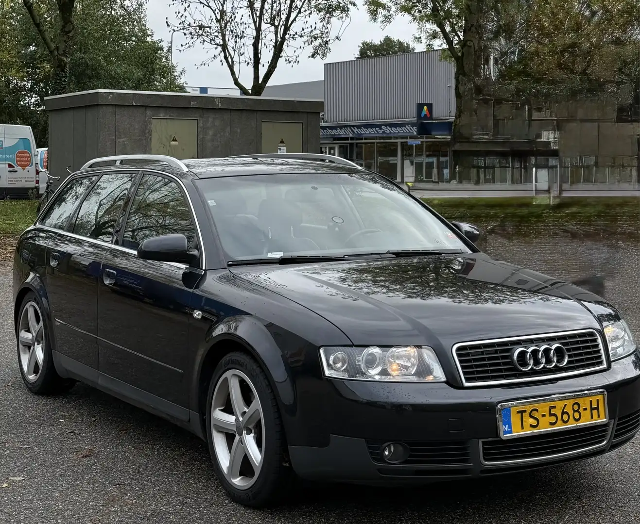 Audi A4 - 1