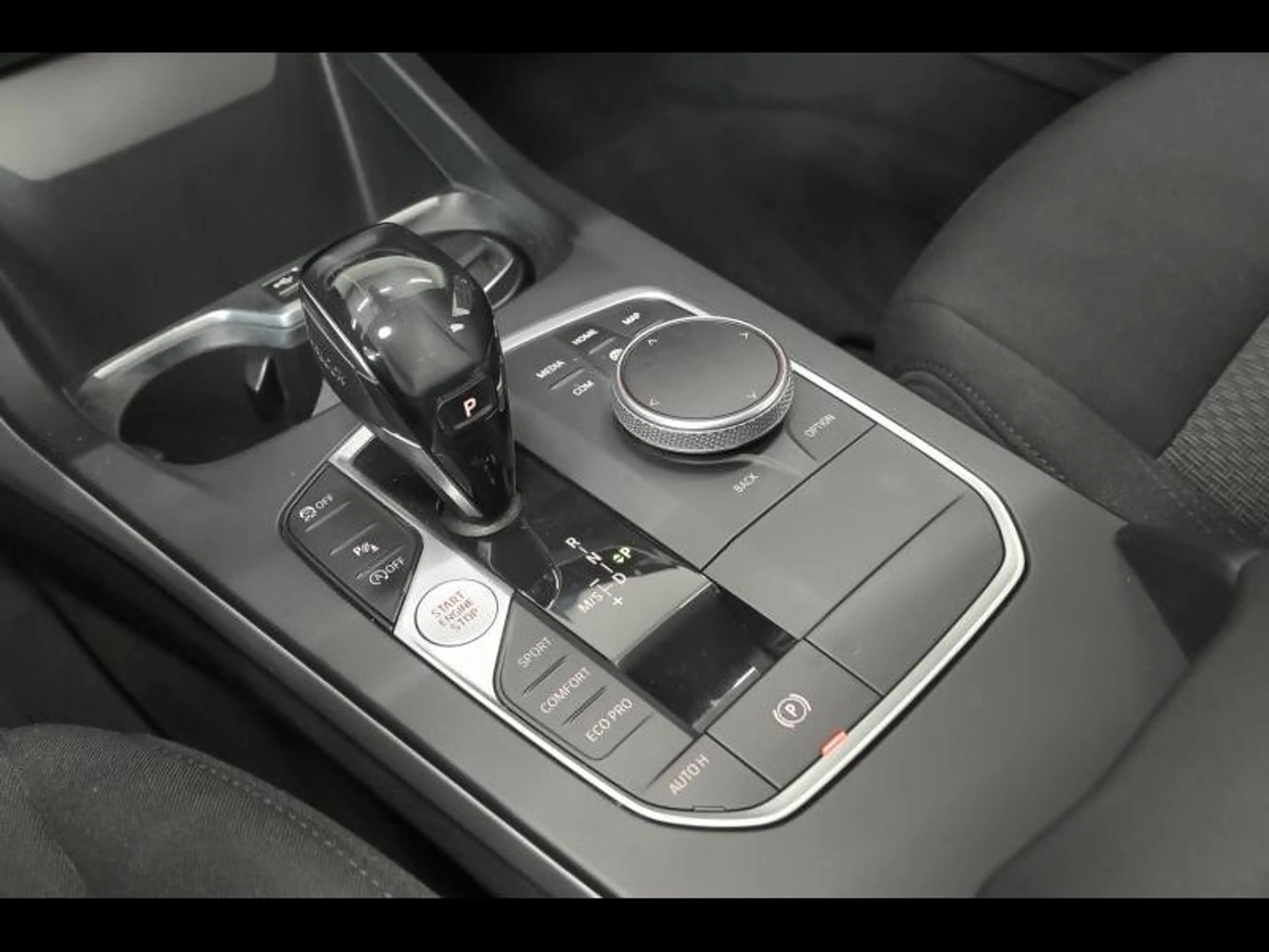 BMW 118 i — photo 11