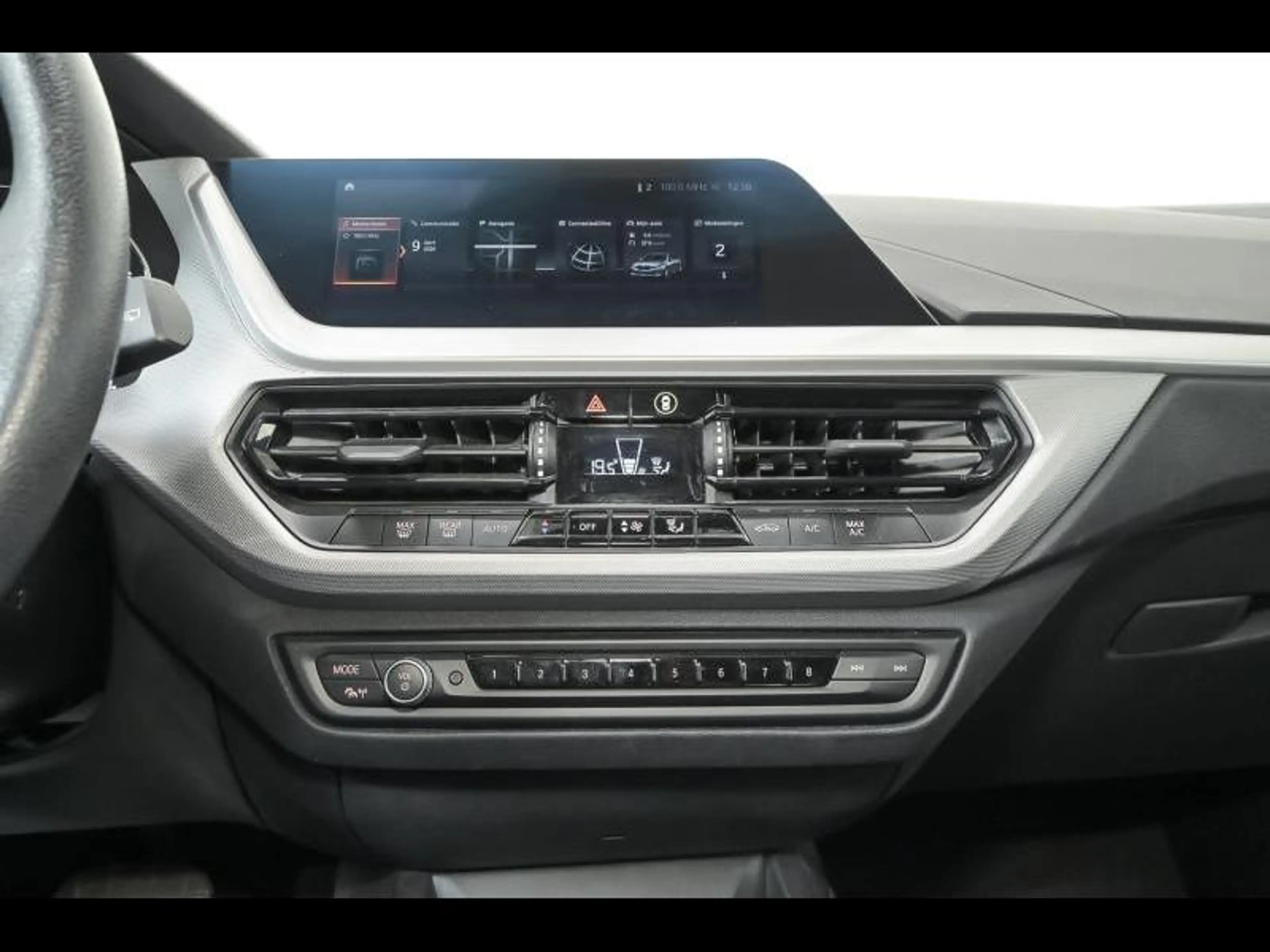BMW 118 i — photo 12