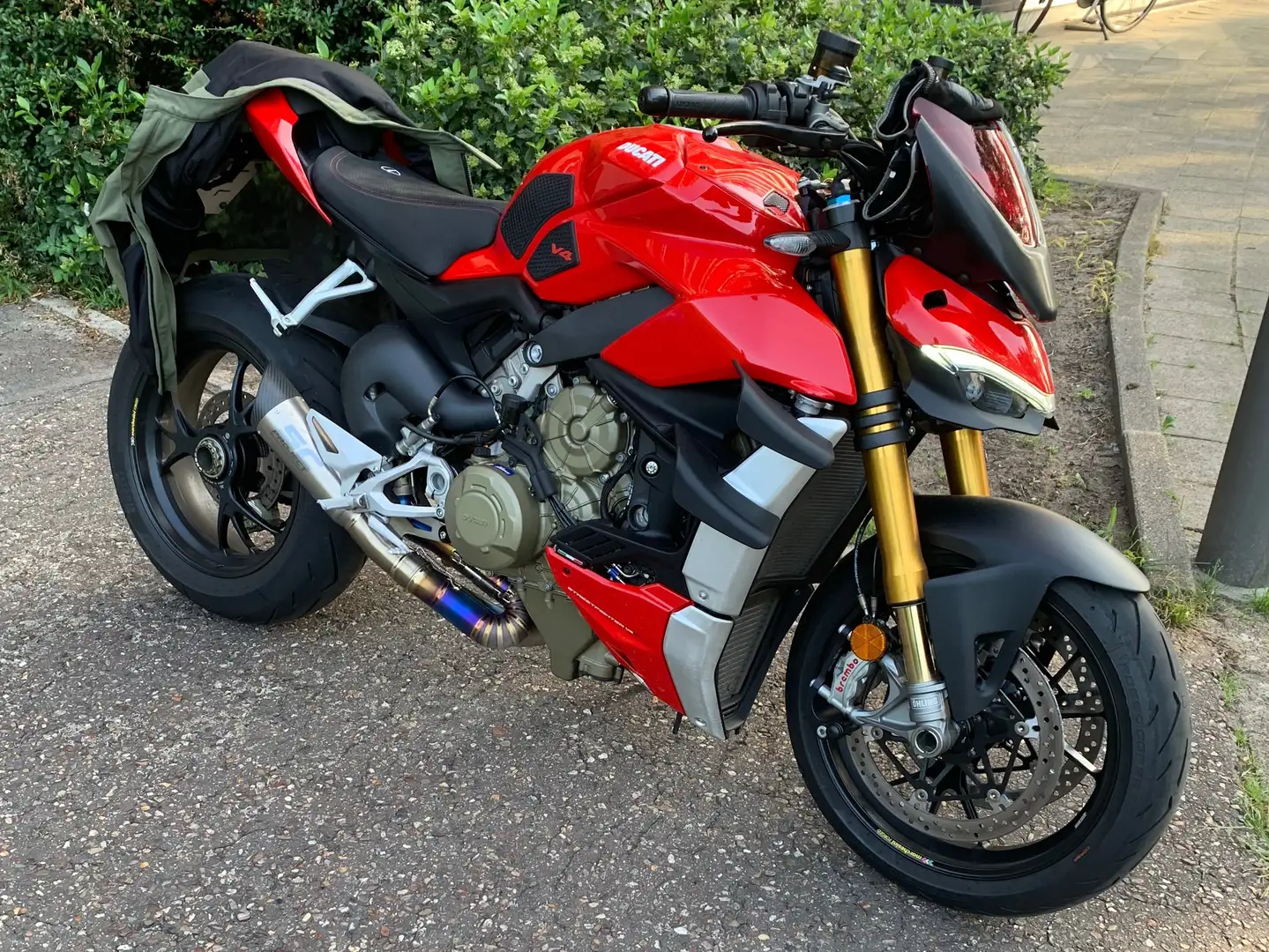 Ducati Streetfighter V4S Rojo - 1