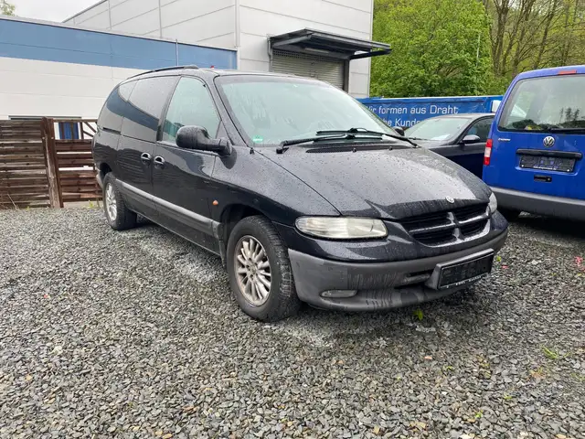 Chrysler Grand Voyager Voyager 3.3 LE