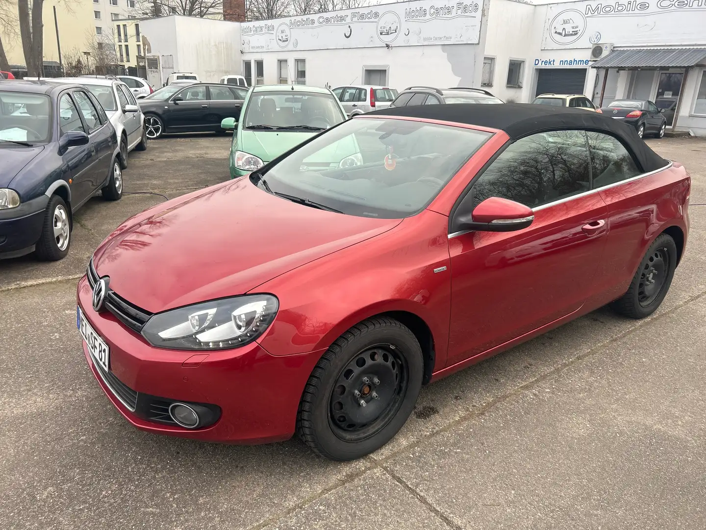 Volkswagen Golf Cabriolet Life Xenon PDC SHZ Navigation 8 fach Bereifung Rouge - 1