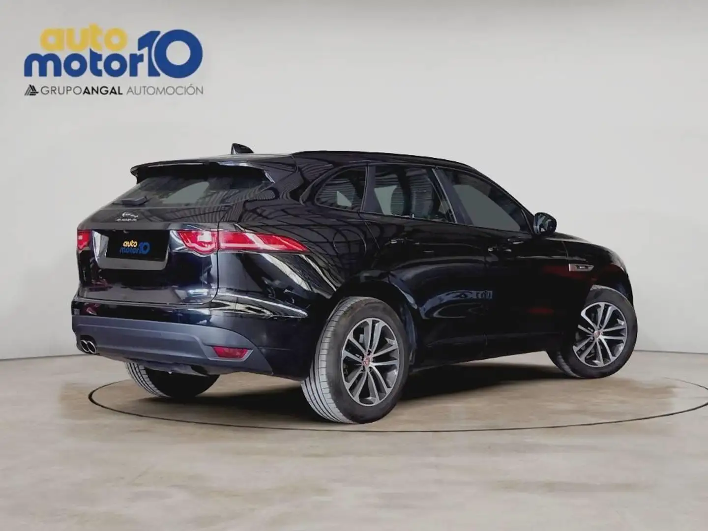 Jaguar F-Pace 2.0L i4D 132kW R-Sport Auto - 2
