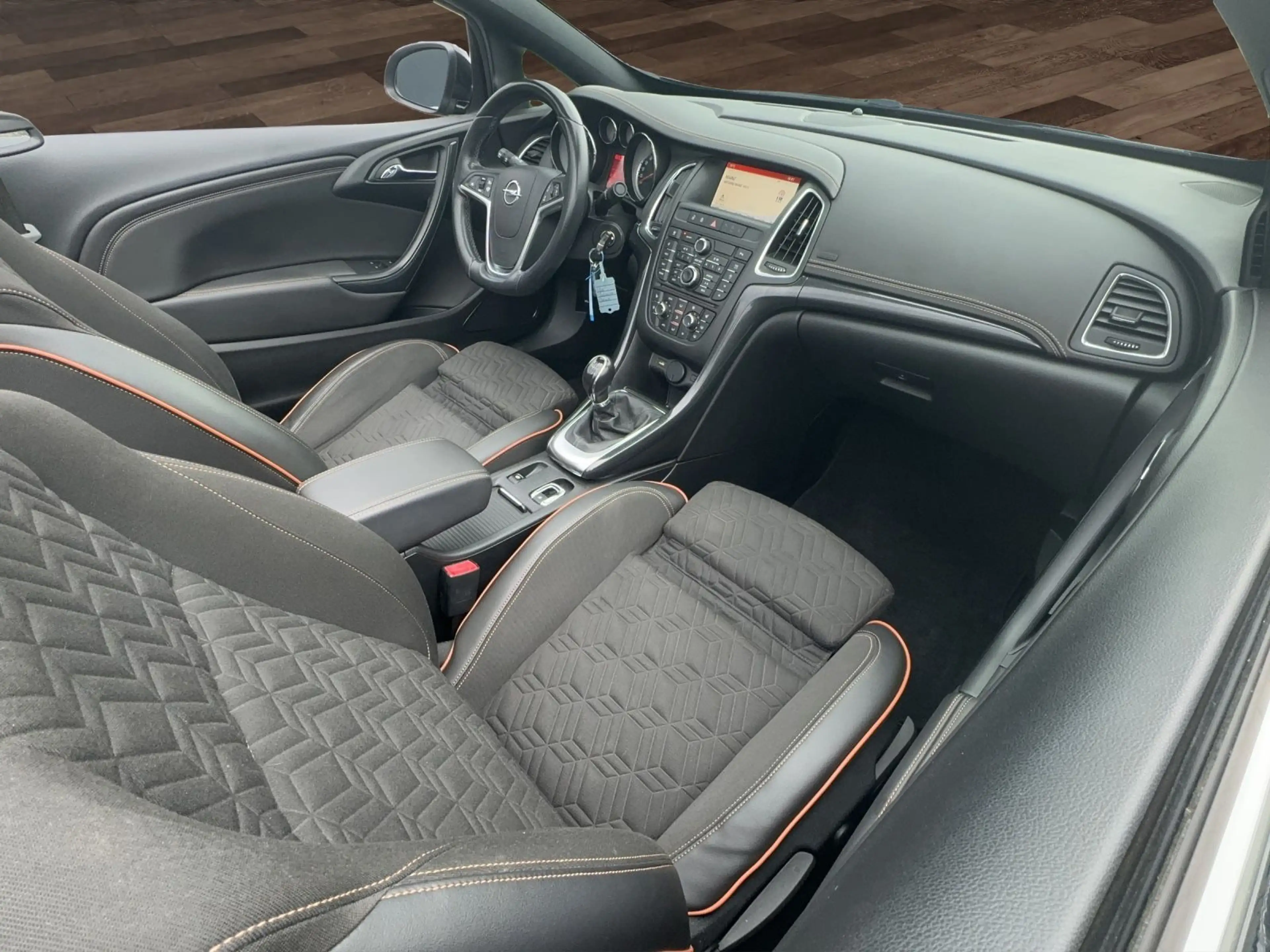 Opel Cascada | 19 Zoll | Sportpaket | R.Cam | — photo 11