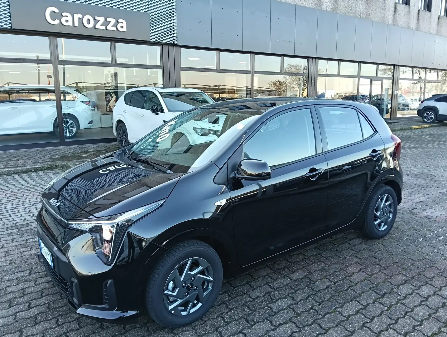 Kia Picanto Picanto 1.0 gdi Urban Noir - 1