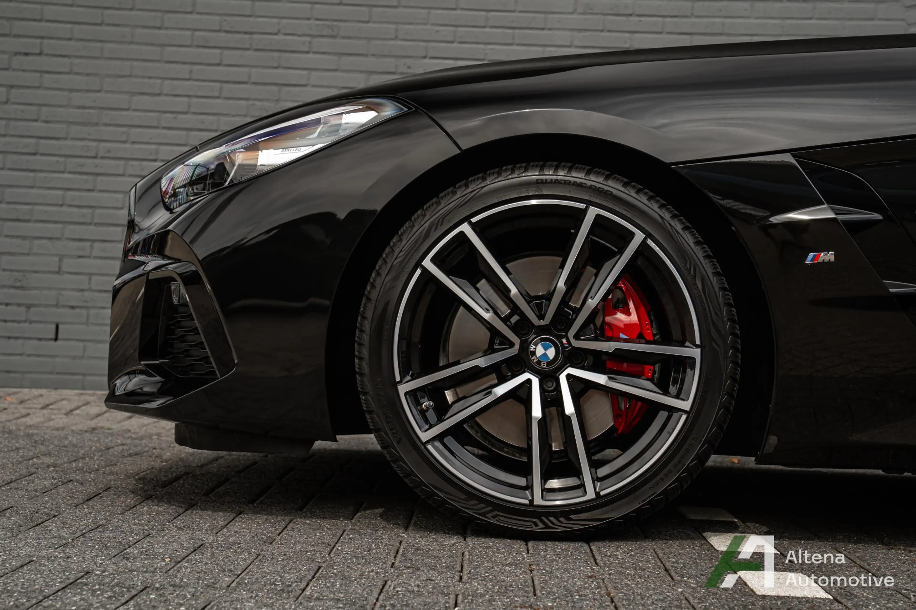 BMW Z4 Roadster sDrive20i High Executive — photo 3