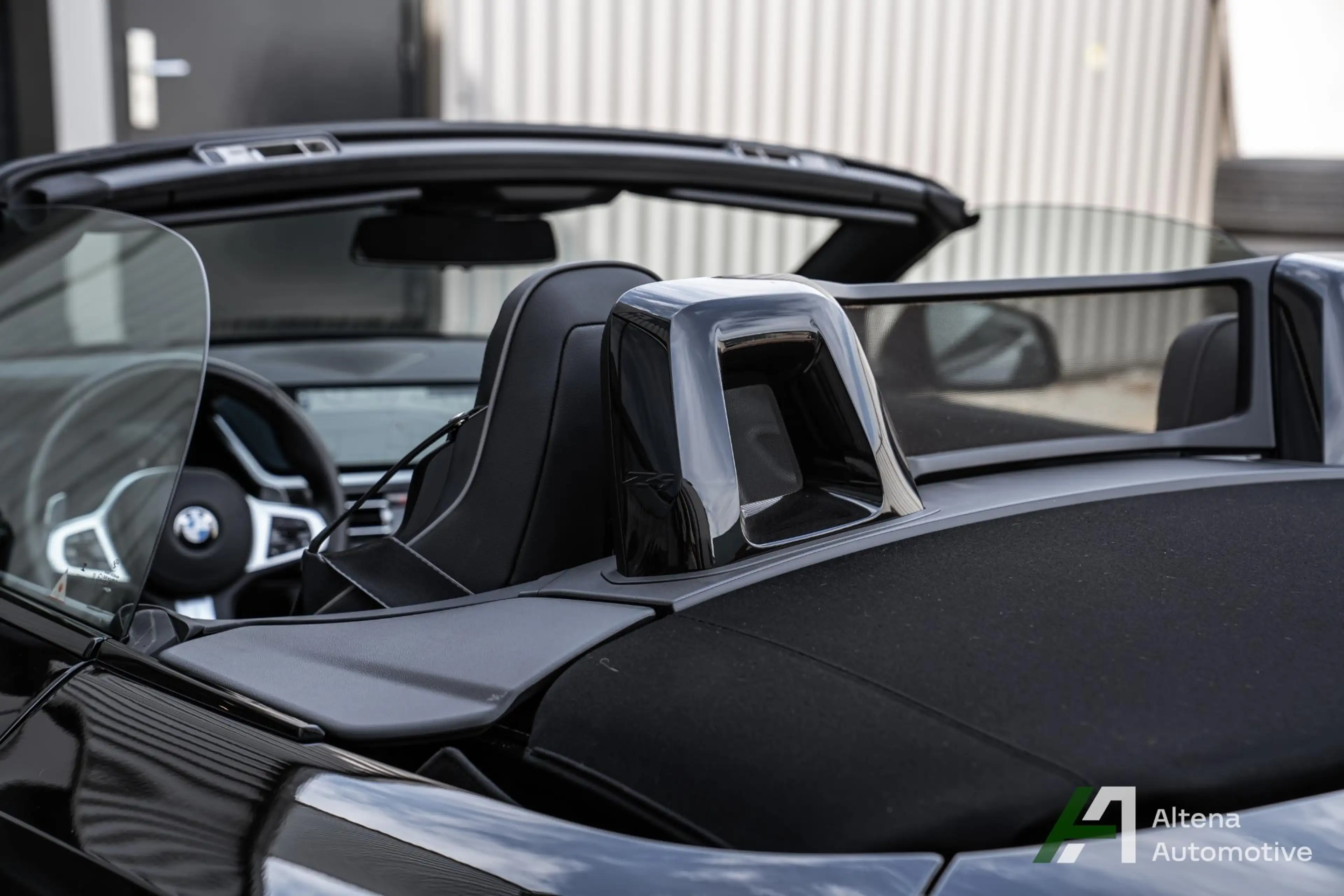 BMW Z4 Roadster sDrive20i High Executive — photo 15