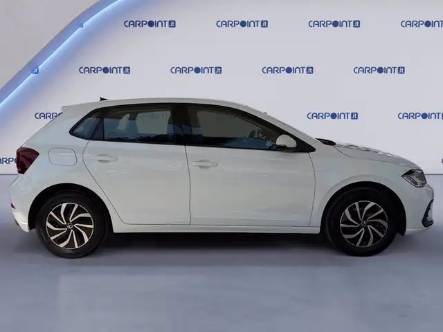 Volkswagen Polo view 7