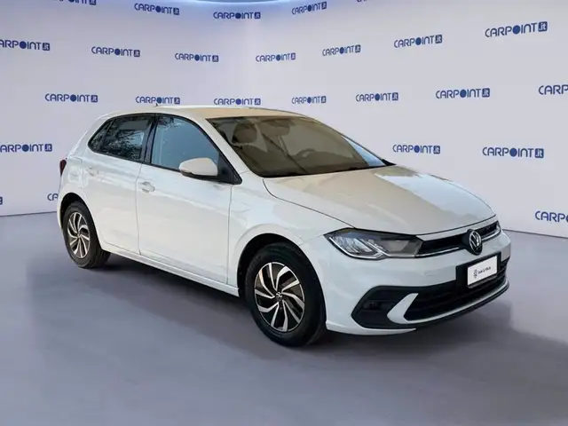 Volkswagen Polo view 8