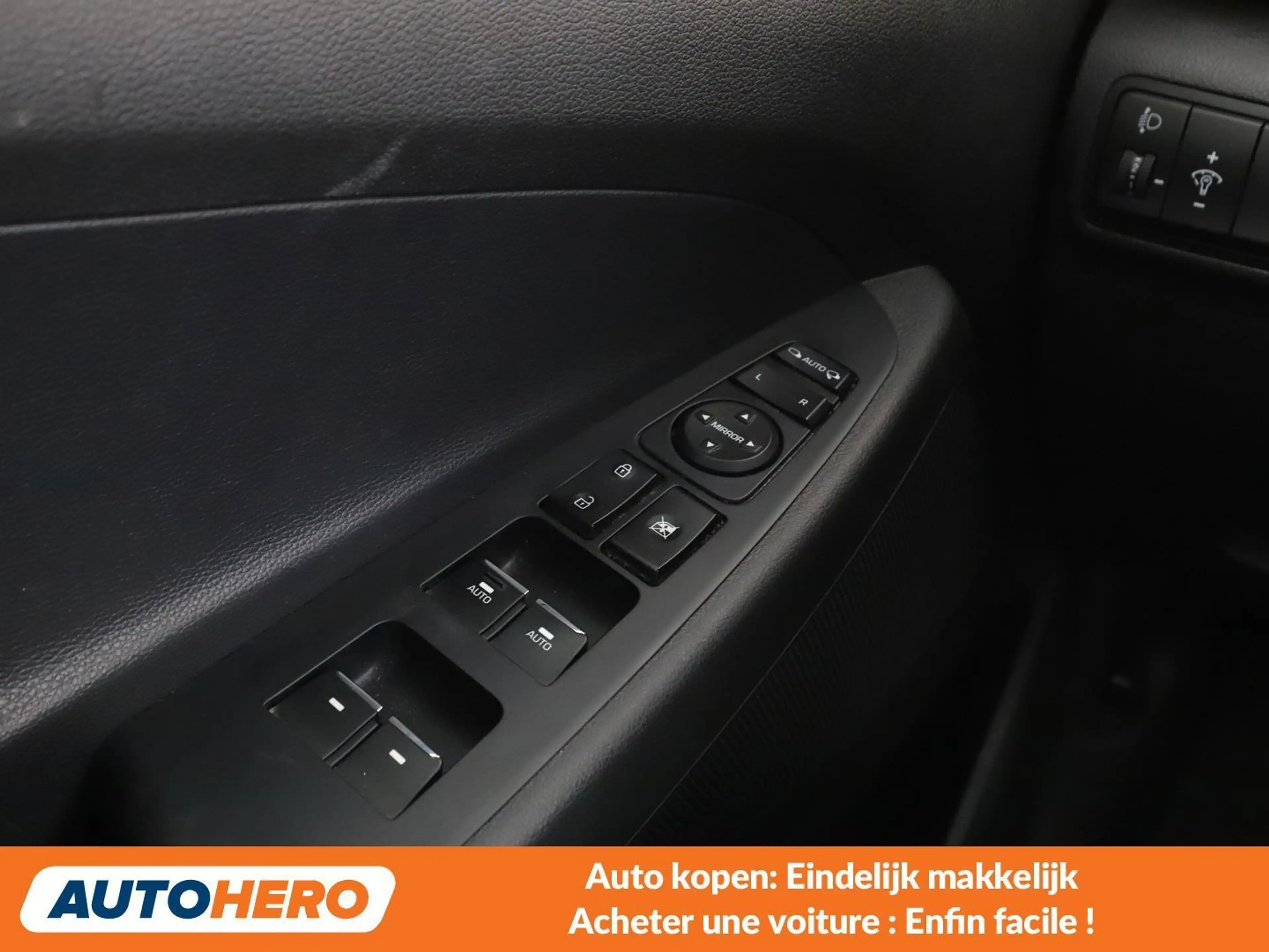 Hyundai TUCSON 1.6 CRDi Business 2WD — photo 15