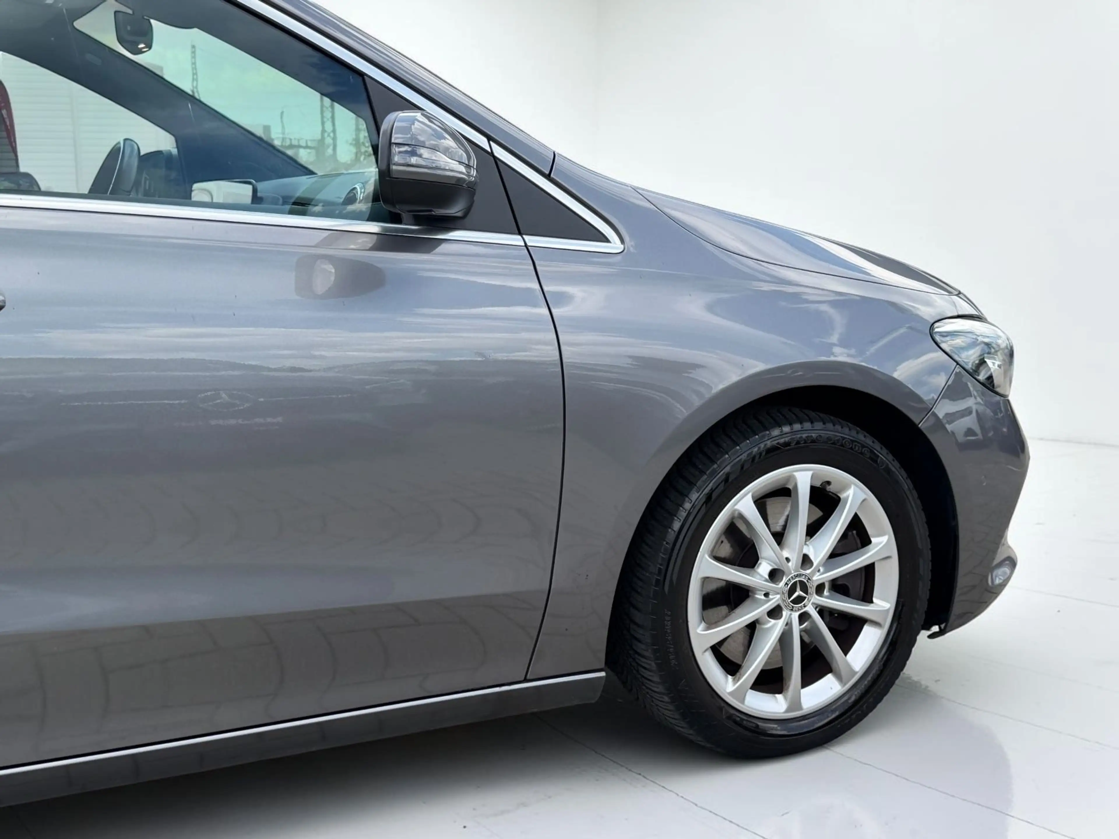Mercedes-Benz B 250 Progressive*PANO*WIDESCREEN*TLEDER*LED*TEM — photo 7