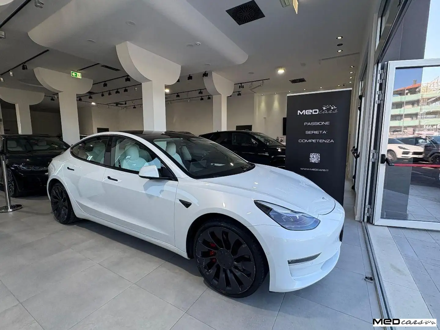 Tesla Model 3 Long Range Performance AWD / IVA ESPOSTA !!!! Bianco - 2