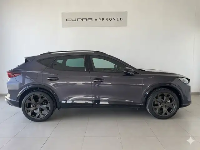 Cupra Formentor view 3