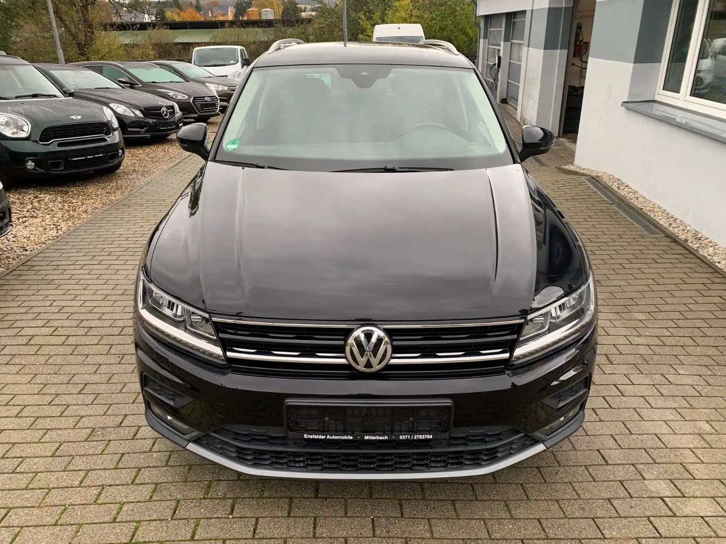 Volkswagen Tiguan Comfortline 1,4 TSI Aut. LED AHK 67TKM Schwarz - 2