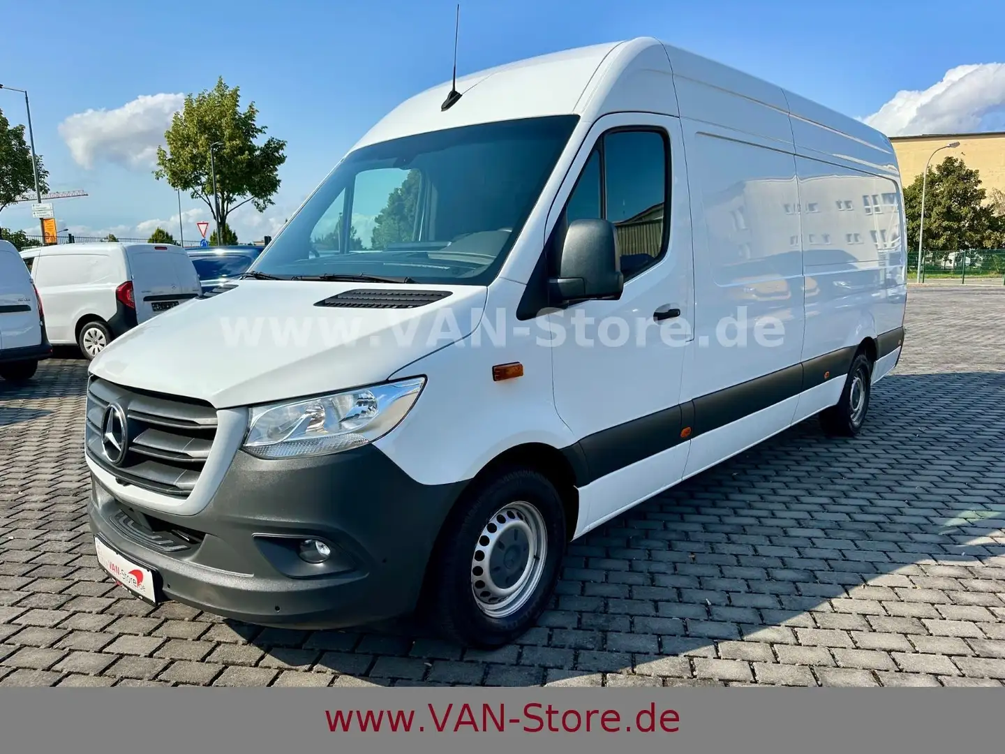 Mercedes-Benz SPRINTER 316 MAXI MBUX/NAV/TEMP/RFK/360* Weiß - 2