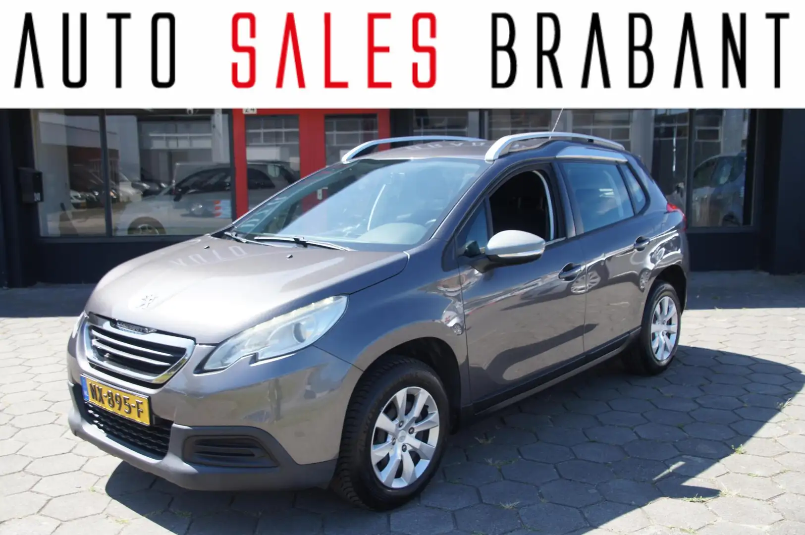 Peugeot 2008 1.2 VTi Blue Lease Gris - 1