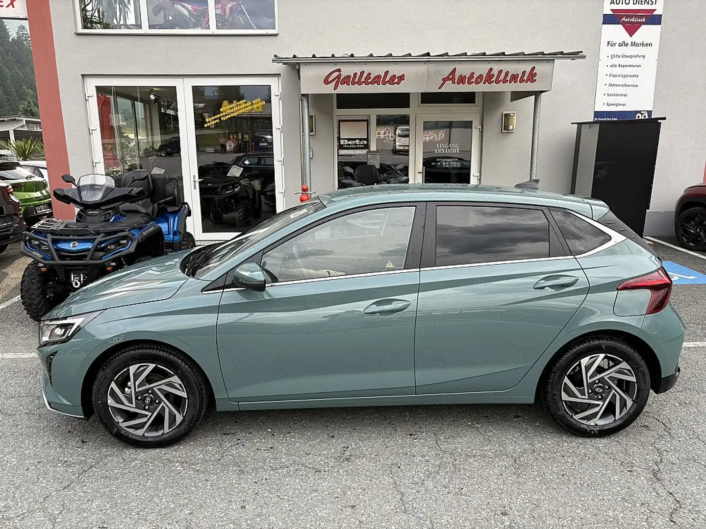 Hyundai i20 1,2 MPI GO PLUS Groen - 2