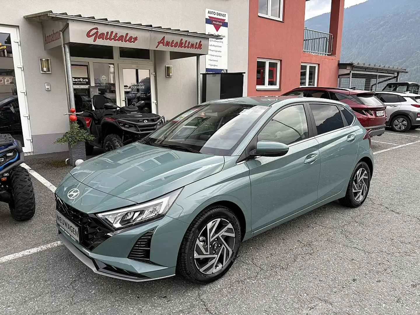 Hyundai i20 1,2 MPI GO PLUS Groen - 1
