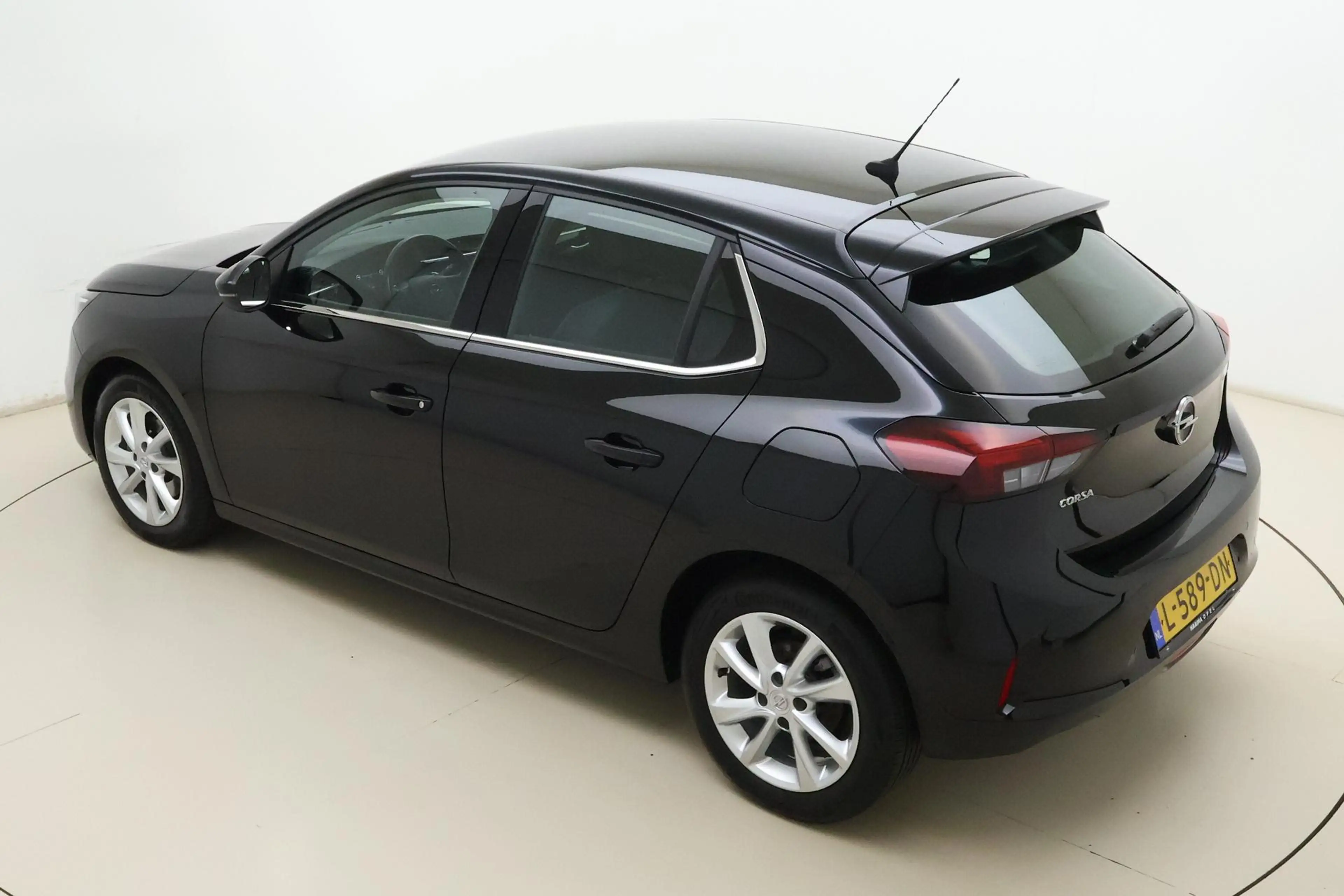 Opel Corsa 1.2 Elegance 100pk | Navigatie | Climate Control | — photo 4