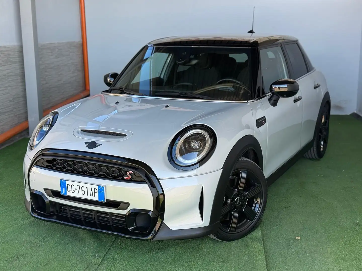 MINI Cooper S Mini IV F55 2021 5p 5p 2.0 JCW auto Argent - 1