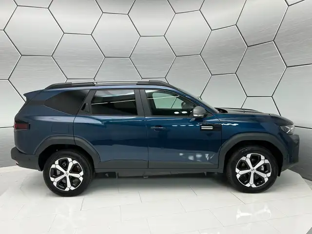 Dacia Bigster view 8