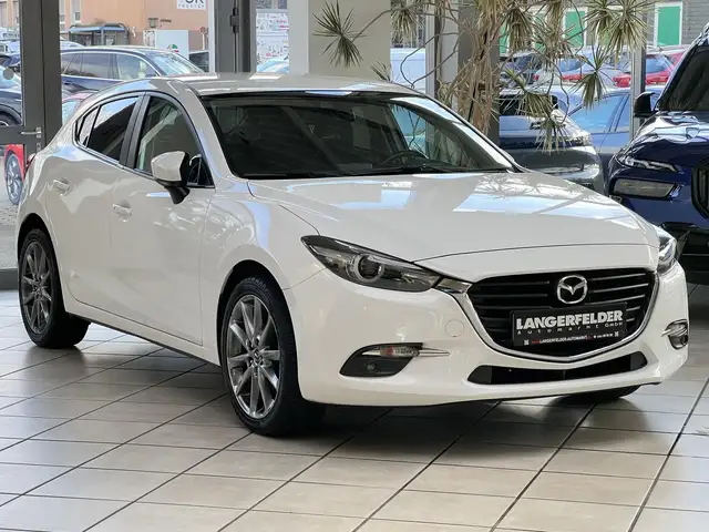 Mazda 3 3 Signature 2.0 NAVI*SHZ*LHZ*RFK*HUD*LED*AHK*ALW