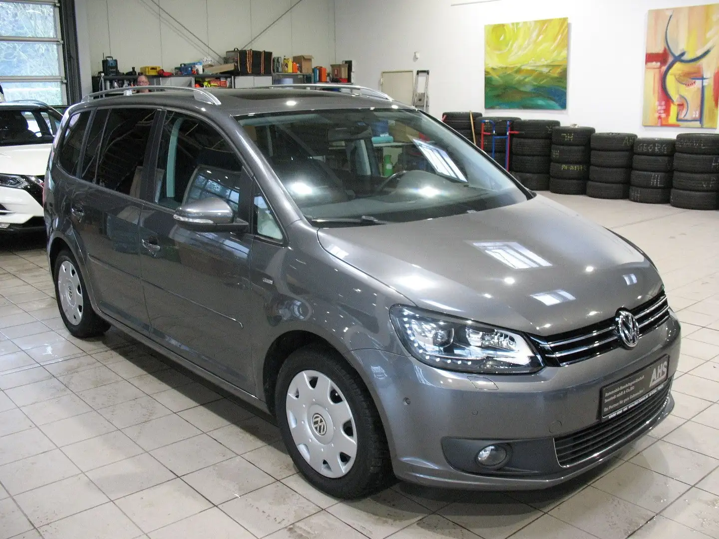 Volkswagen Touran 1.4 TSI CUP *XENON*NAVI*SHD*PANORAMA* Gris - 2