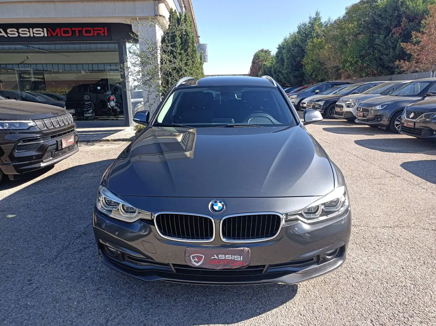 BMW 316 Serie 3 F31 2015 Touring 316d Touring Luxury auto Gris - 2