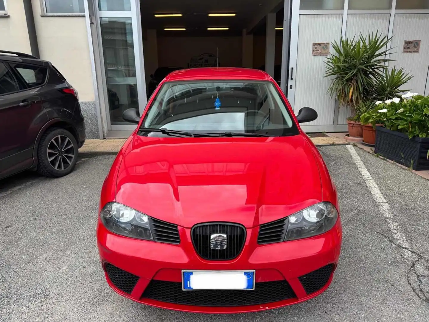SEAT Ibiza 1.2 12V 70CV 5p. Free Rosso - 1