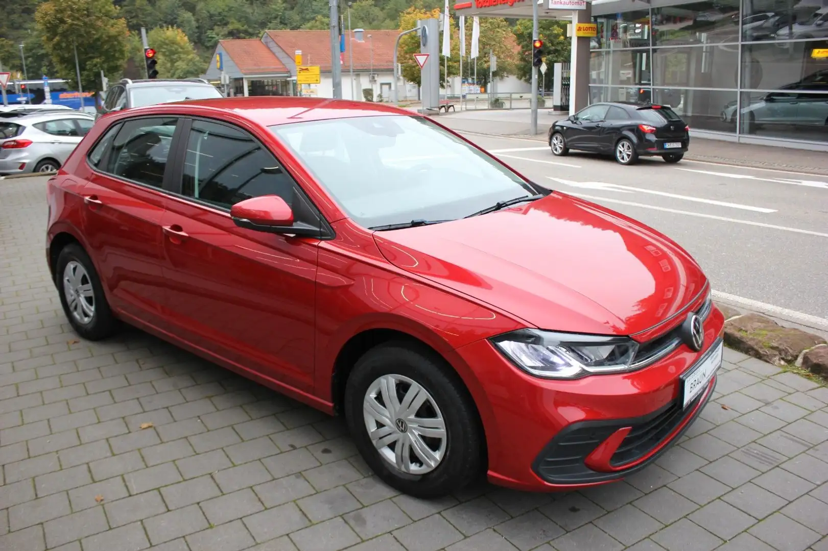 Volkswagen Polo VI Fresh 1.0 LED,SHZ,BT,PDC Rood - 2