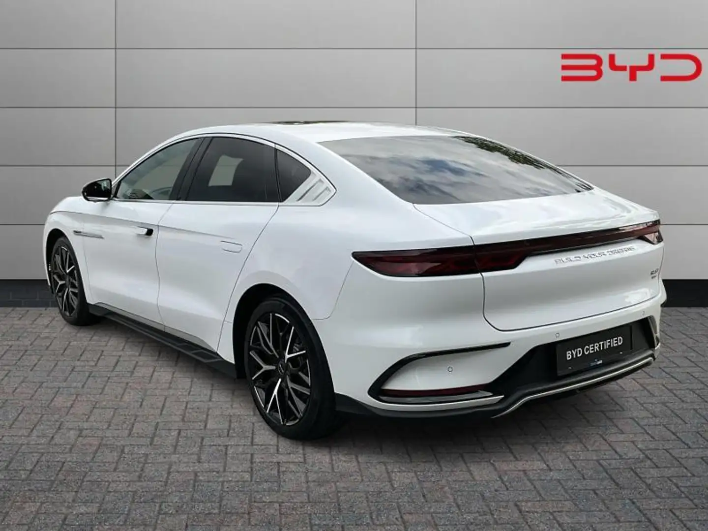 BYD Han Executive Weiß - 2