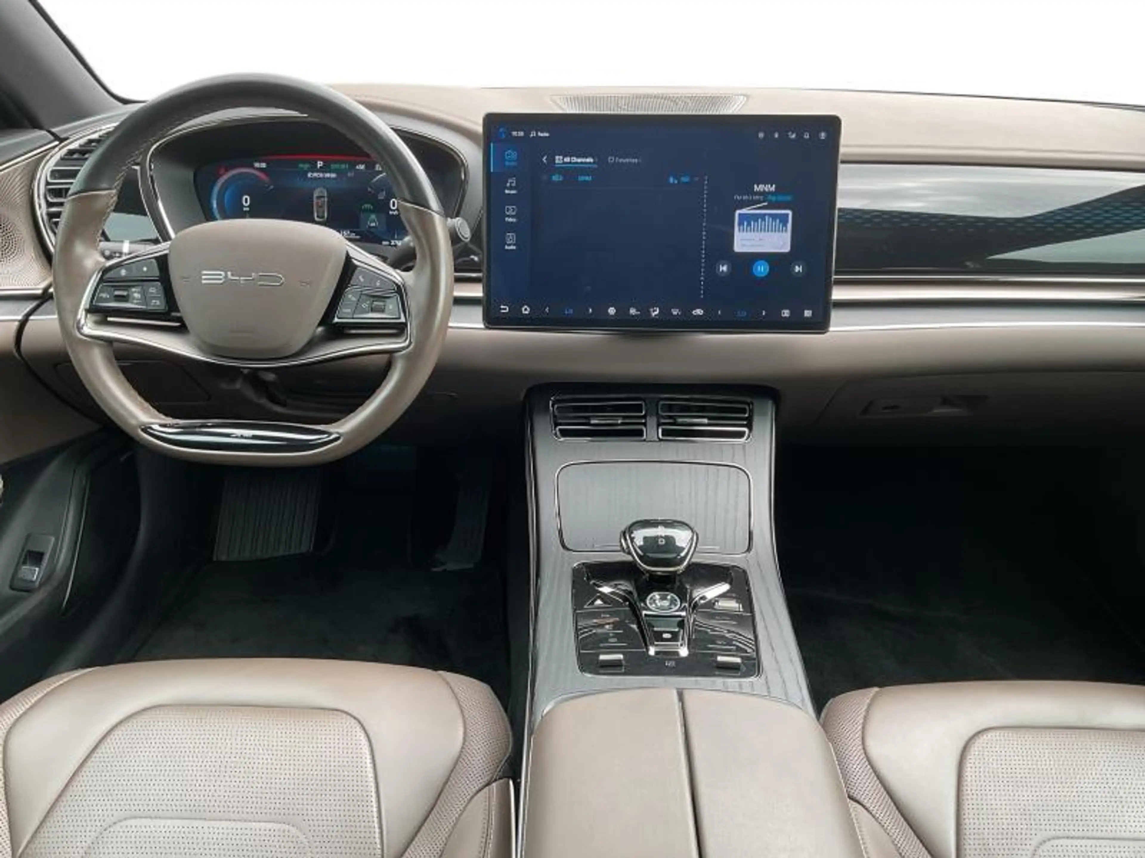 BYD Han Executive — photo 7