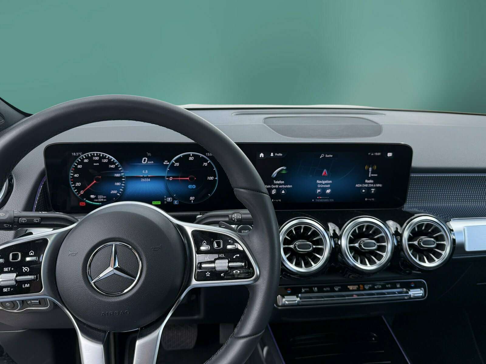 Mercedes-Benz EQB