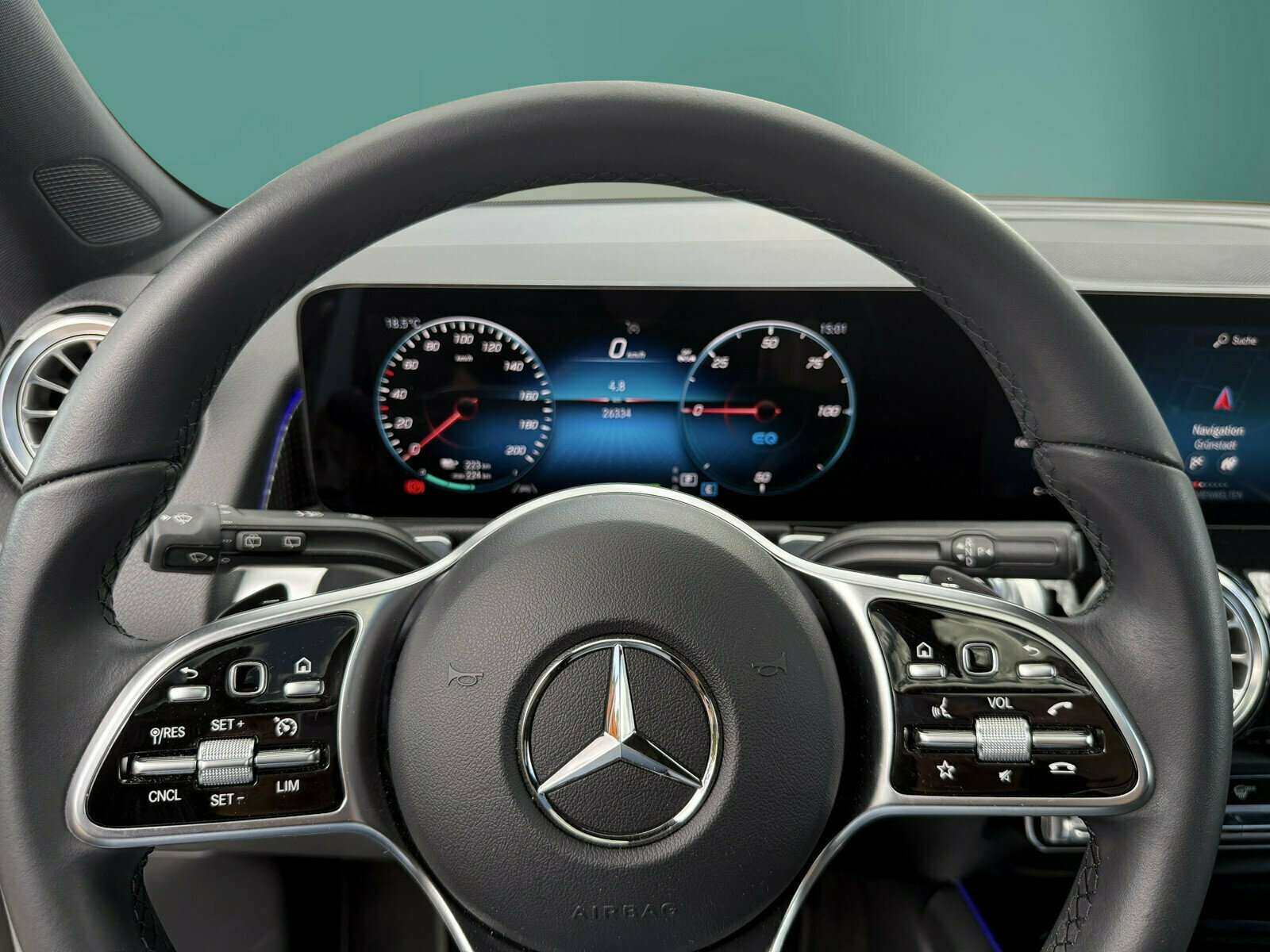 Mercedes-Benz EQB