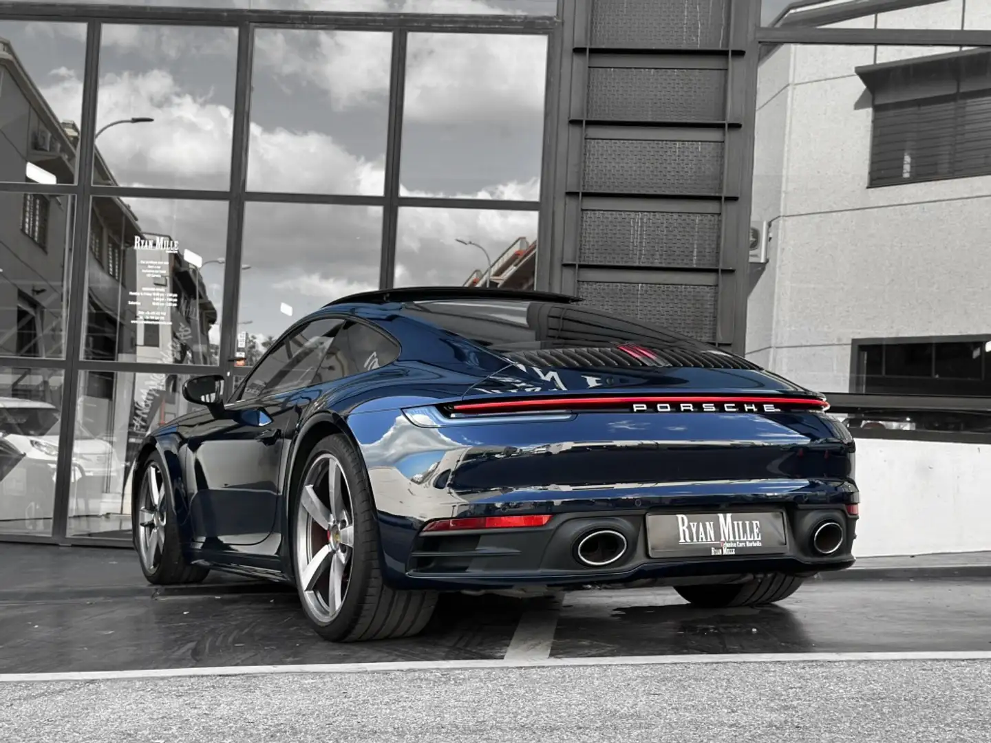 Porsche 992 Carrera S Coupé PDK Azul - 2