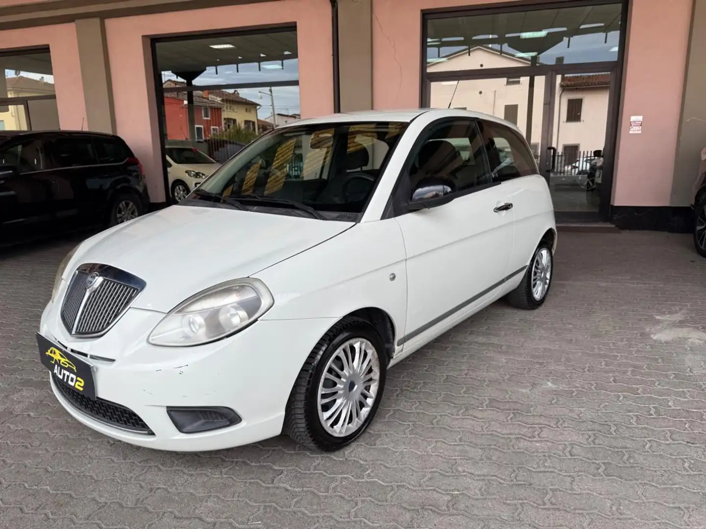 Lancia Ypsilon 1.3 MJT 75 CV Diva*OK NEPATENTATO Beige - 1