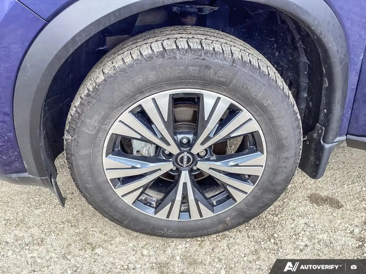 Nissan Rogue photo Nissan Rogue
