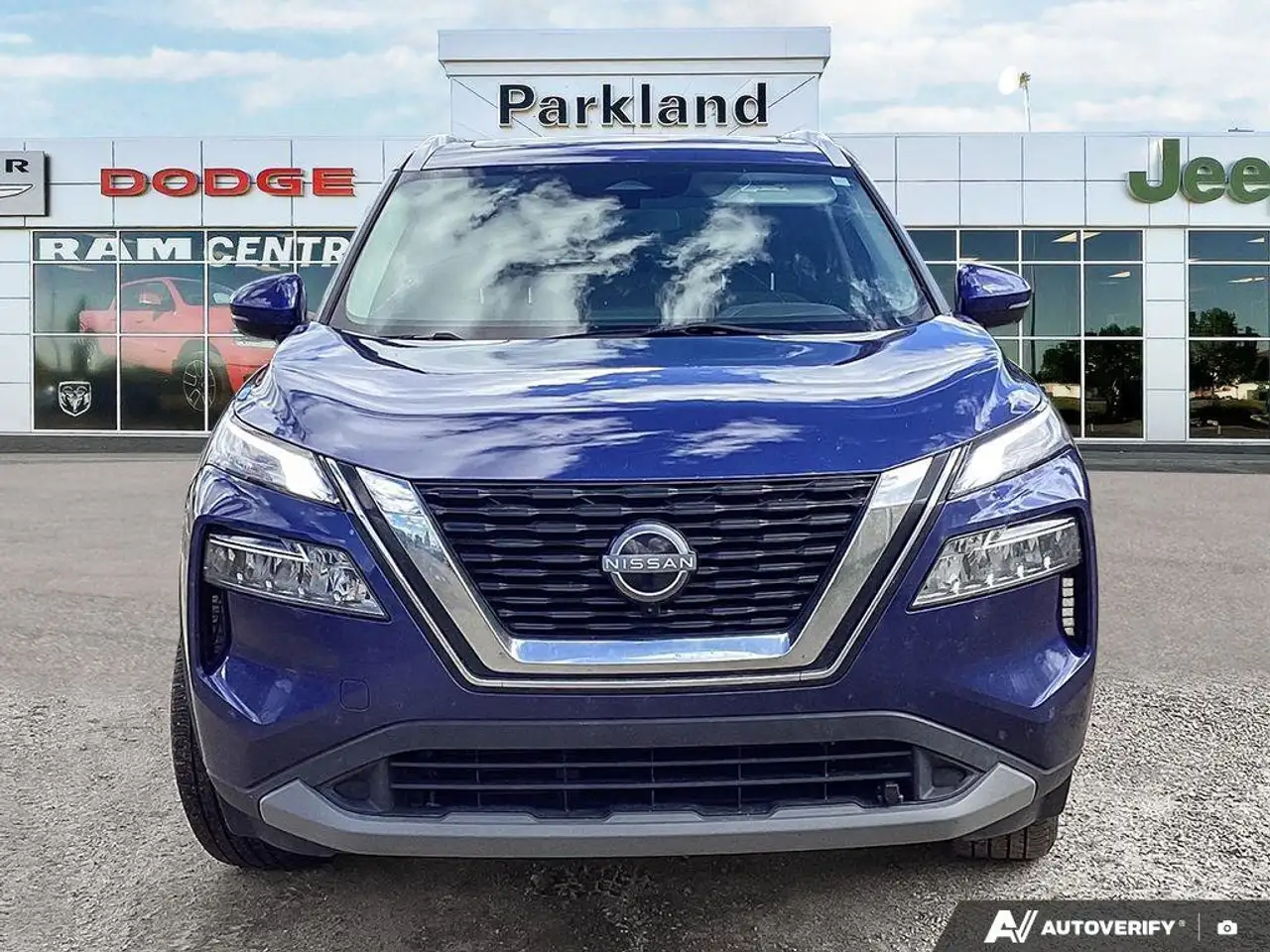Nissan Rogue photo Nissan Rogue