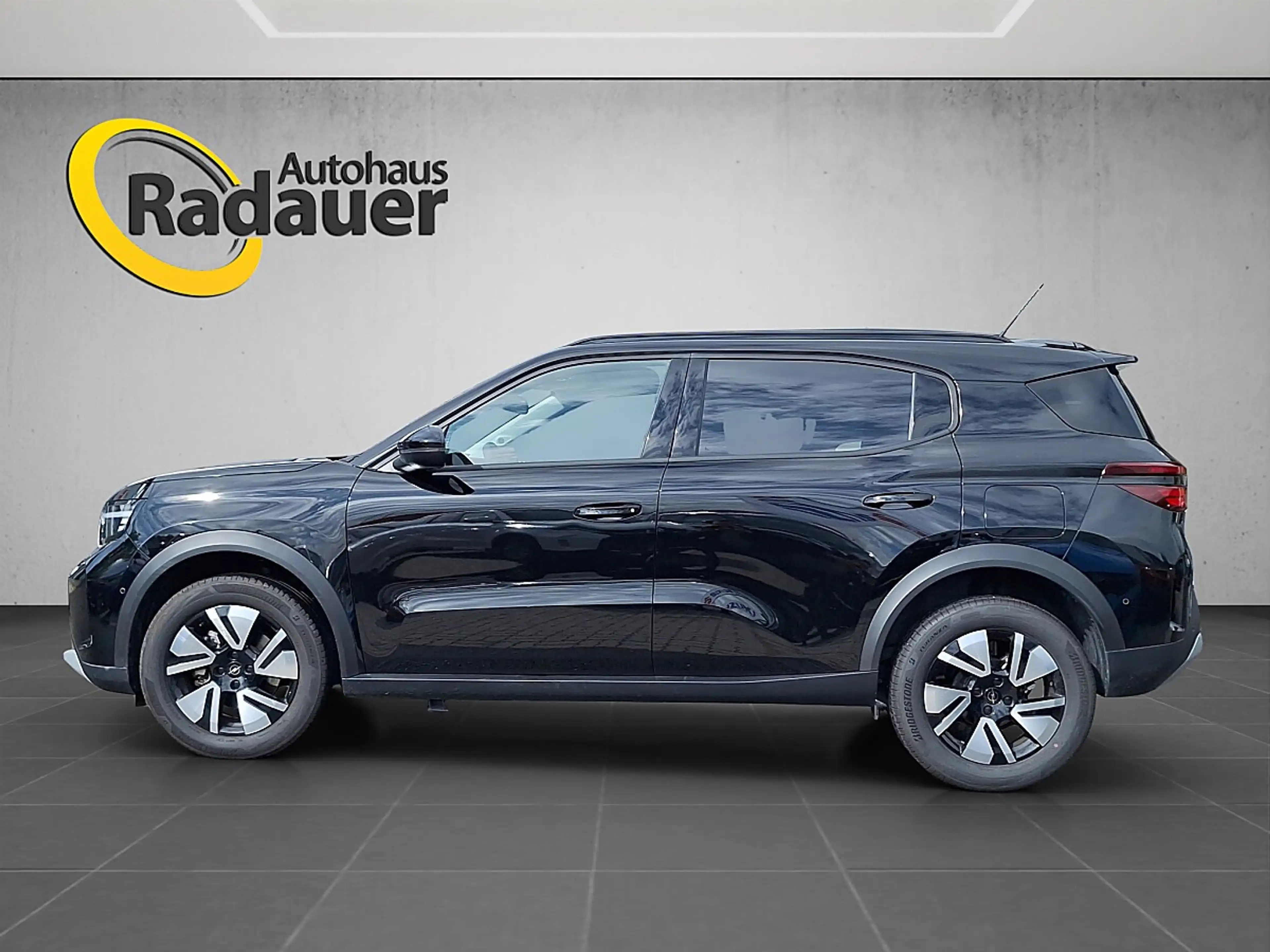 Opel Frontera 1.2 DI MHEV GS Aut. — photo 2