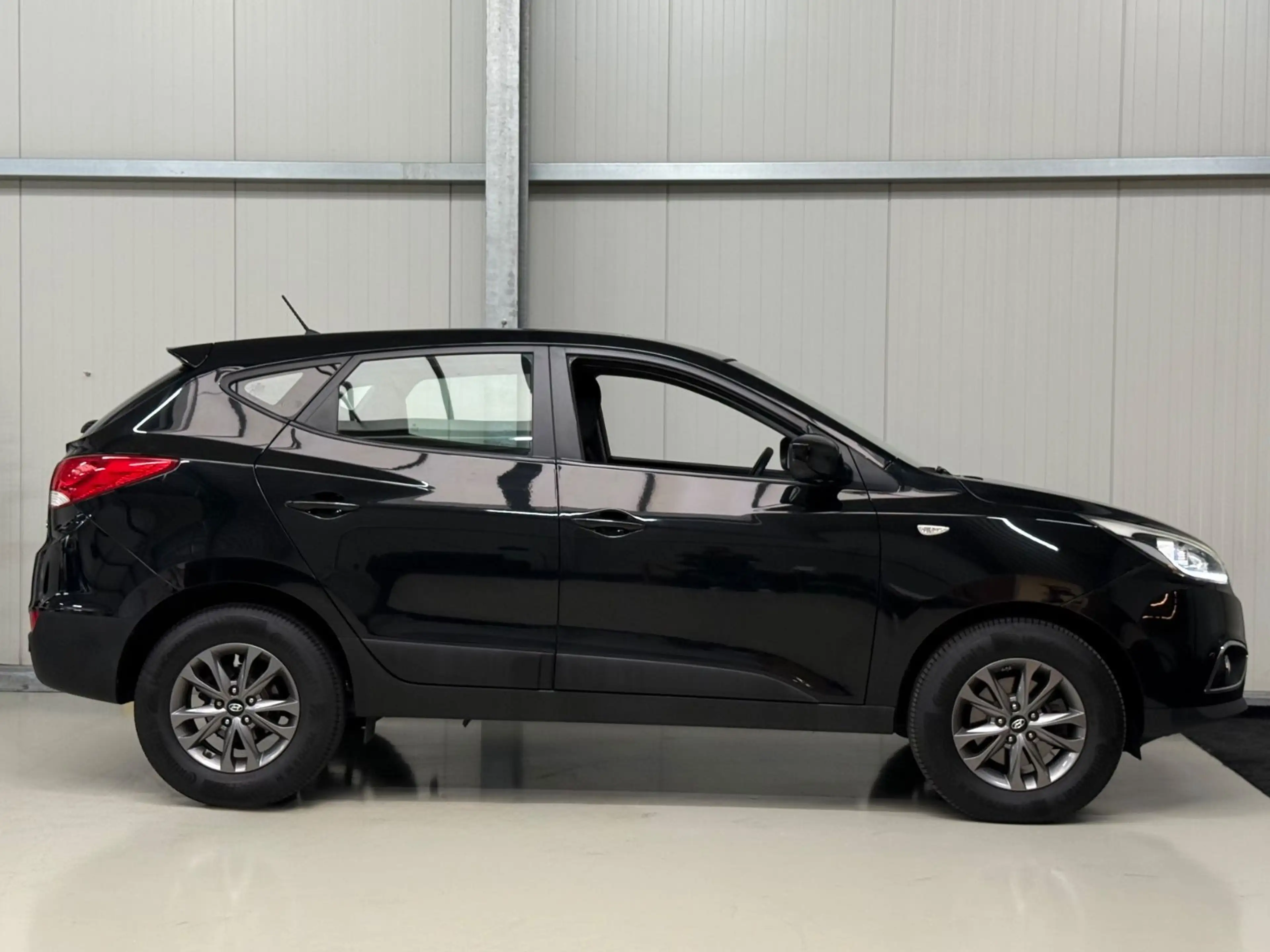 Hyundai iX35 Hyundai ix35/DIESEL/KLIMA/XENON/USB/AUX — photo 6