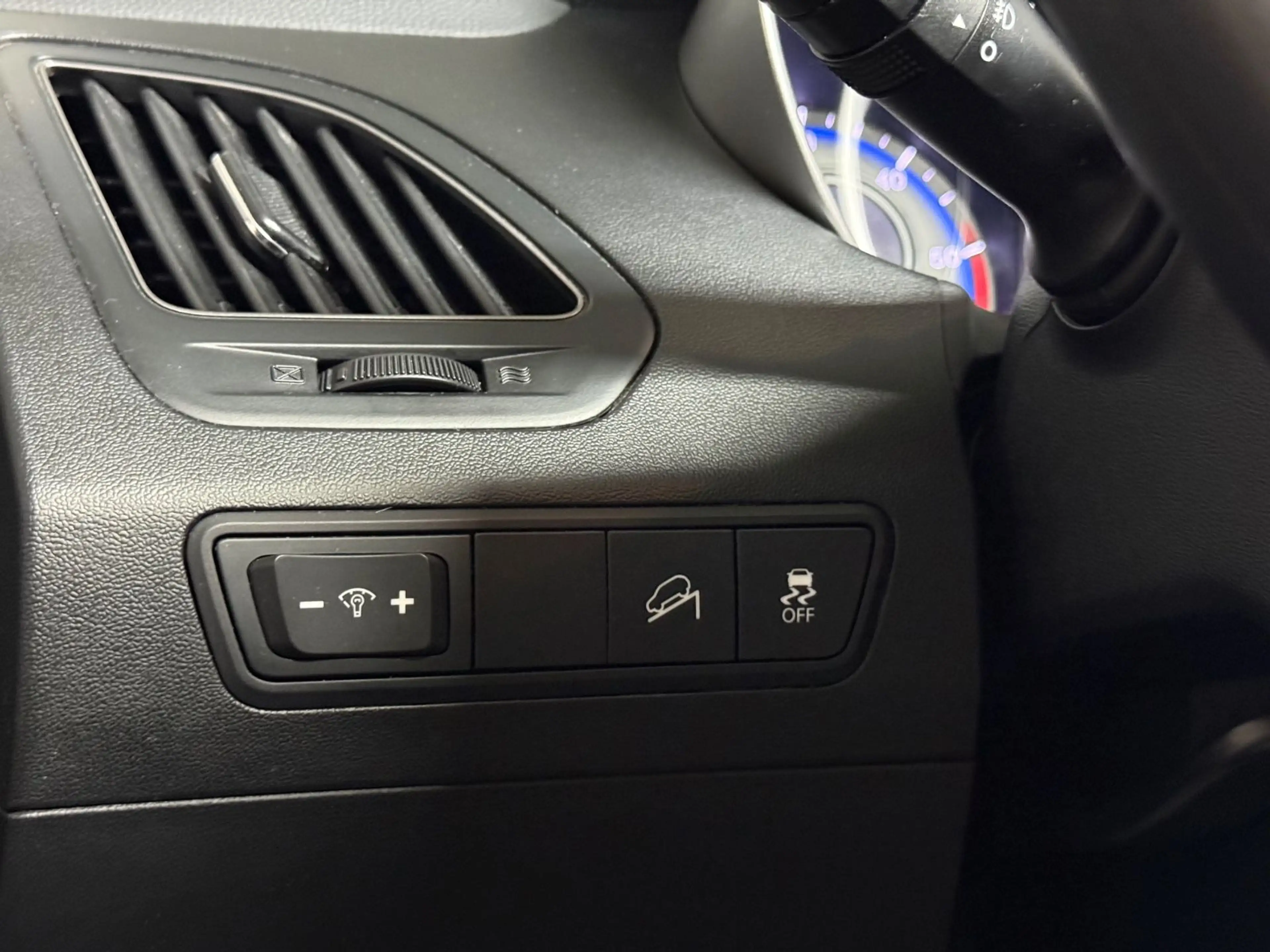 Hyundai iX35 Hyundai ix35/DIESEL/KLIMA/XENON/USB/AUX — photo 14