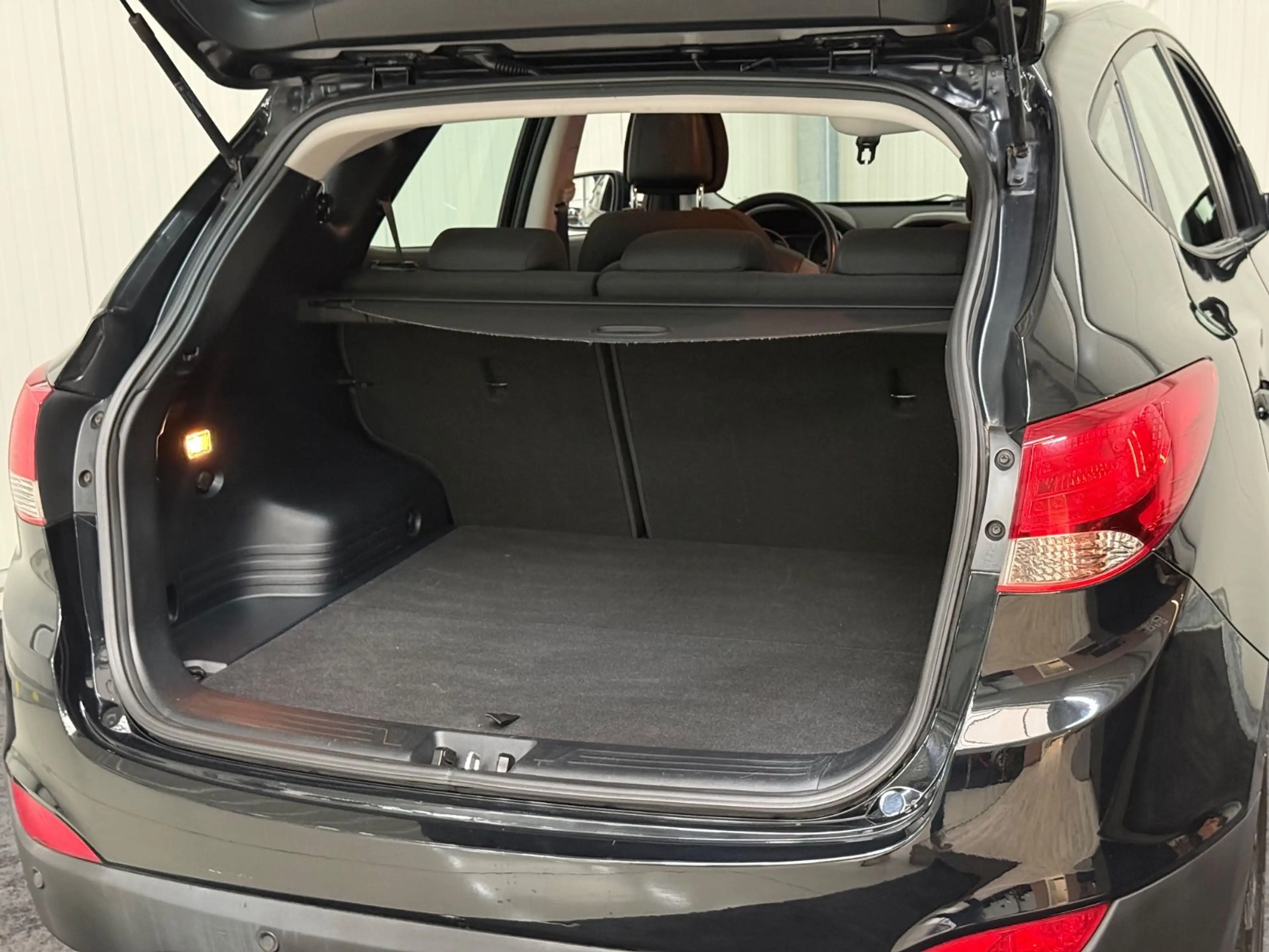 Hyundai iX35 Hyundai ix35/DIESEL/KLIMA/XENON/USB/AUX — photo 10