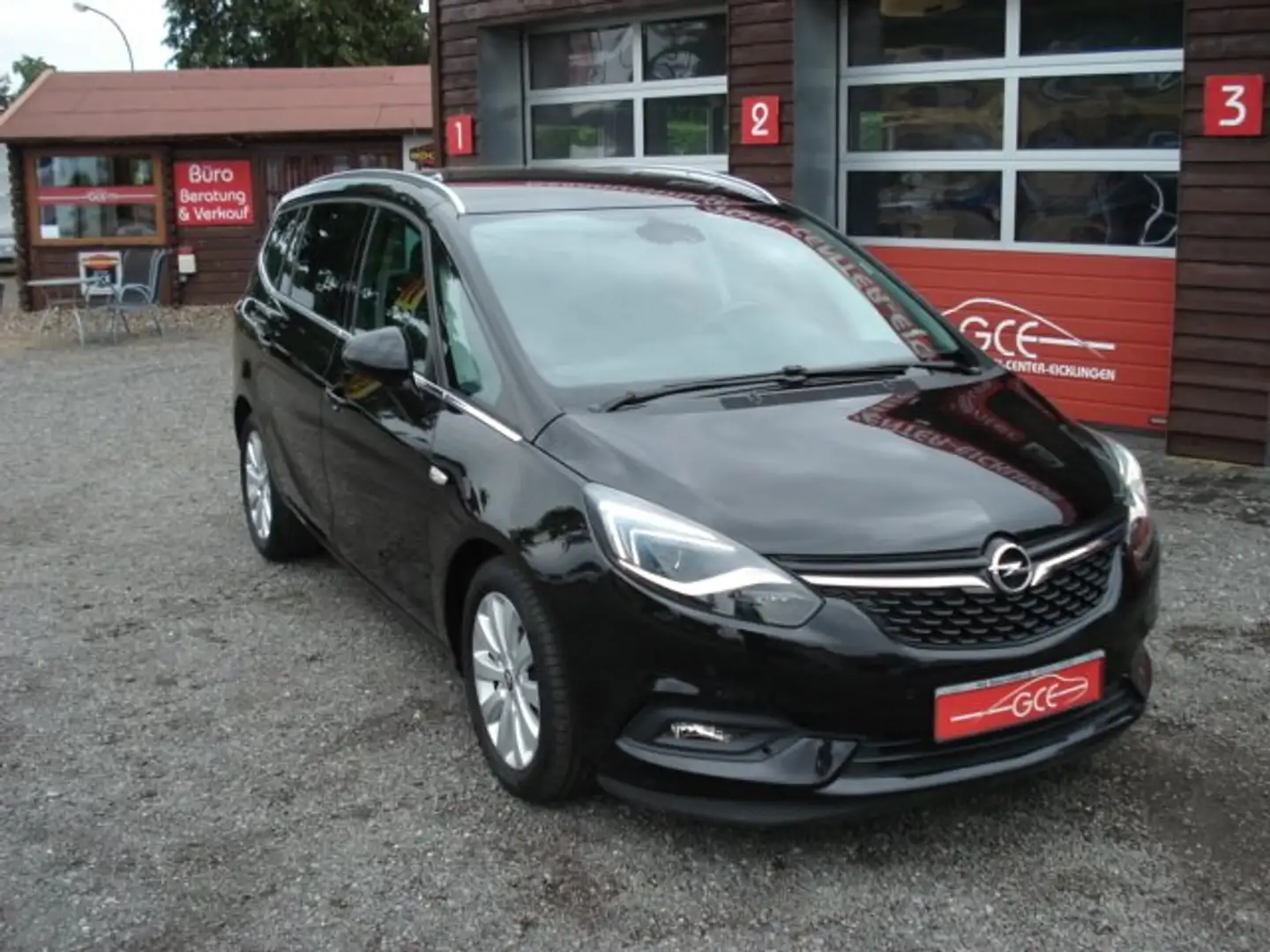 Opel Zafira Exellence Schwarz - 2