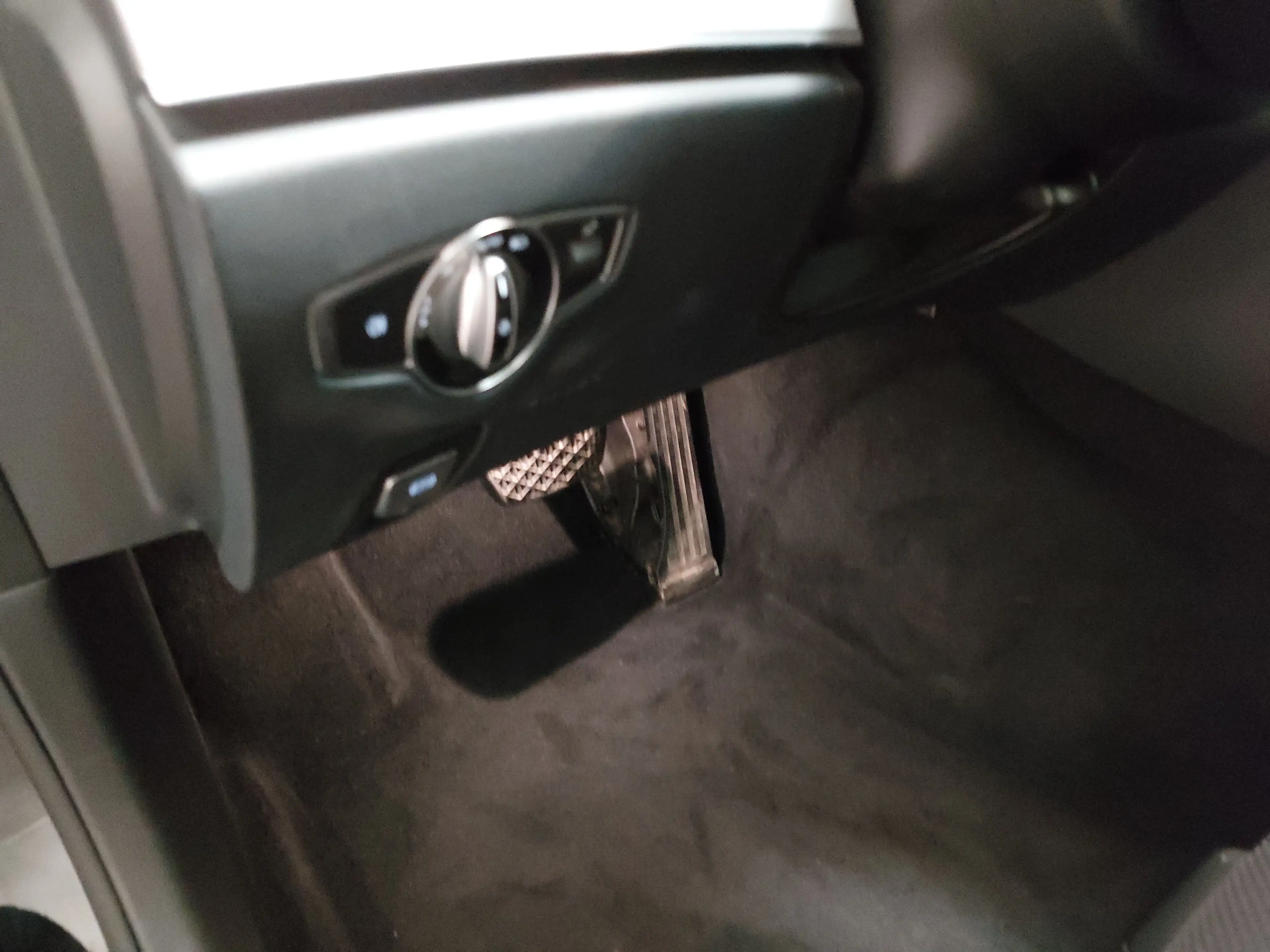 Mercedes-Benz E 300 E 300 KLIMAAUT RADIO TEMPO MFL SHZ VC KAMERA ACC NAVI LED RFK — photo 7